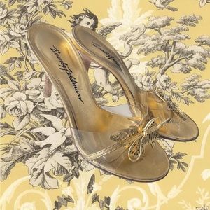 Vintage metallic gold, Beverly Feldman kitten heels.